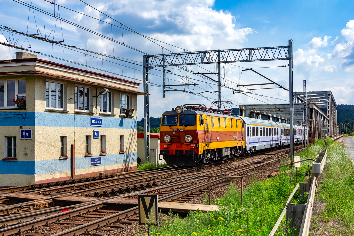 EP09-046: podg. Regalica