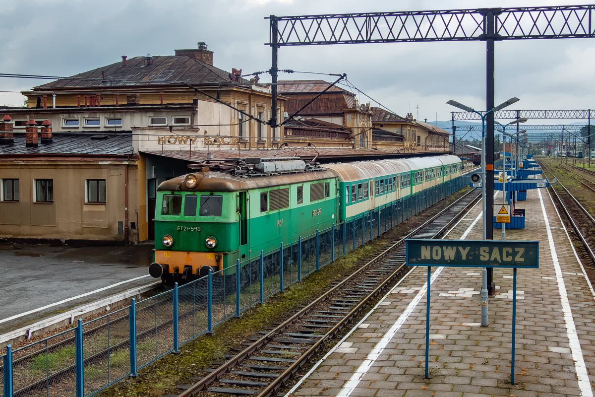 ET21-548