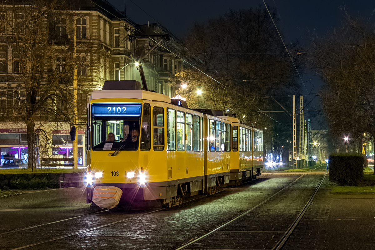 KT4Dt #103+104