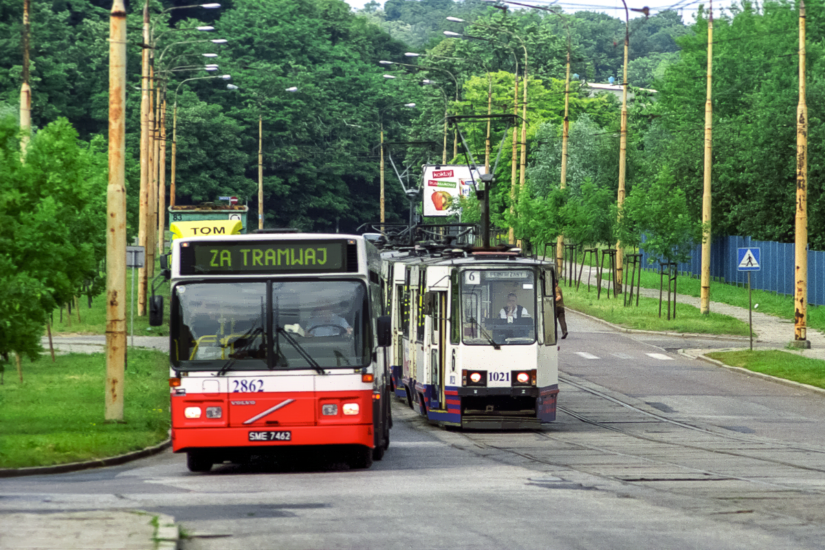 Zderzenie 4N #032 z Volvo B10MA #1572