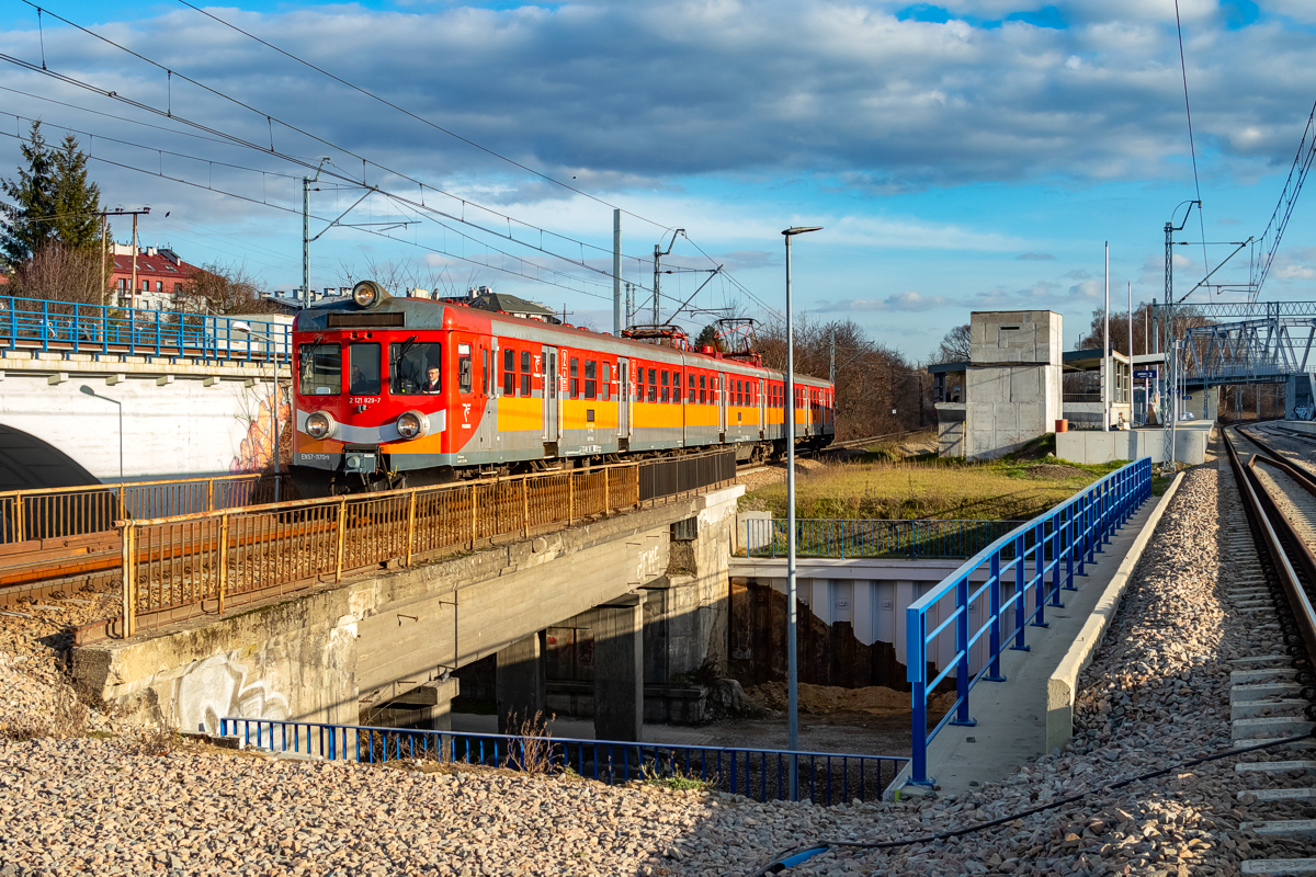 EN57-1170: Kraków Łobzów - Kraków Mydlniki