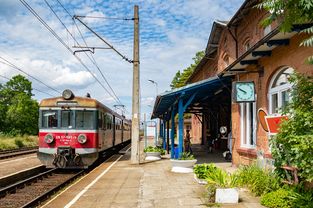 EN57-1185: Mieszkowice