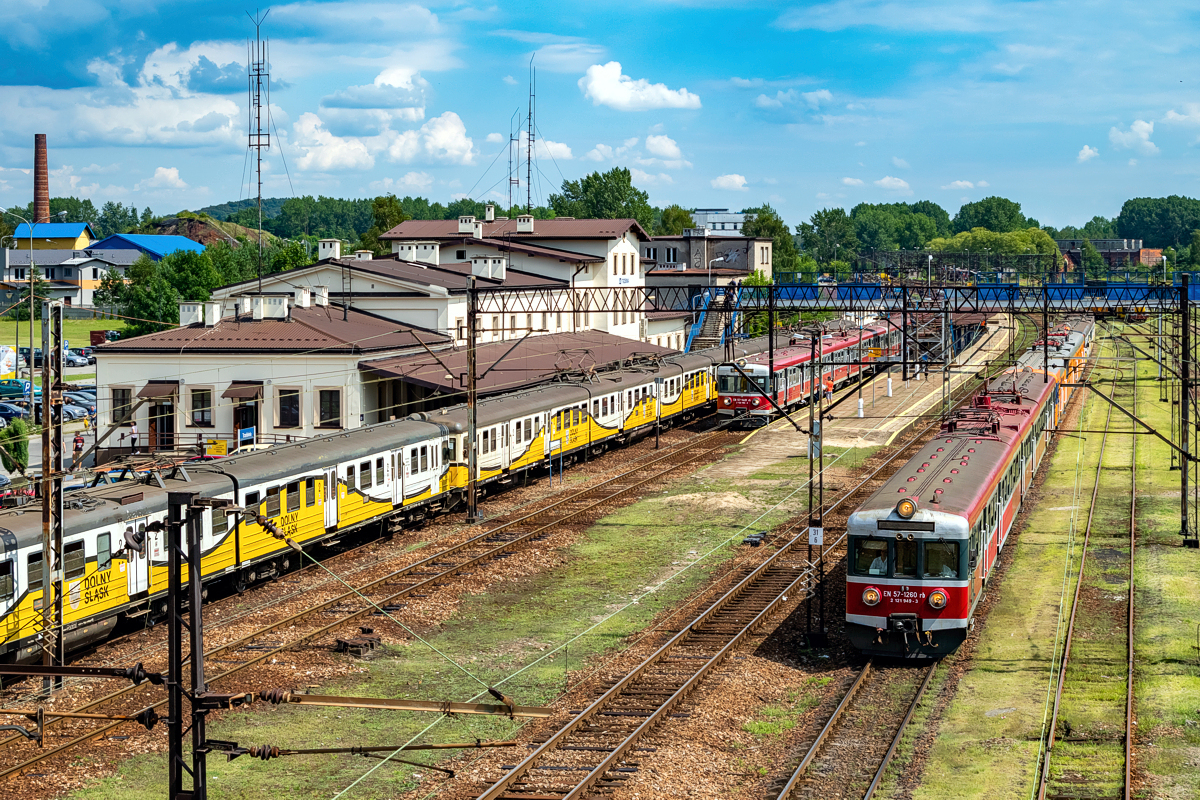 EN57-1260+1316+961: Trzebinia