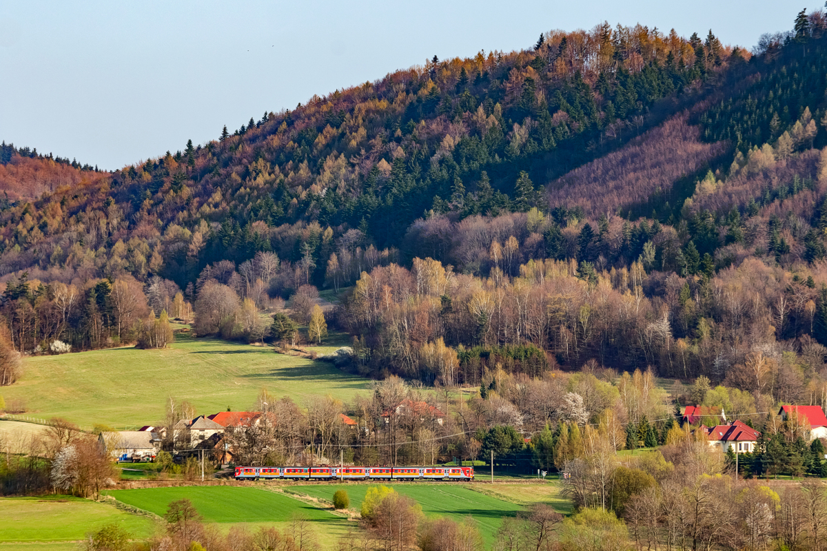 EN57-1331: Inwałd - Chocznia Górna