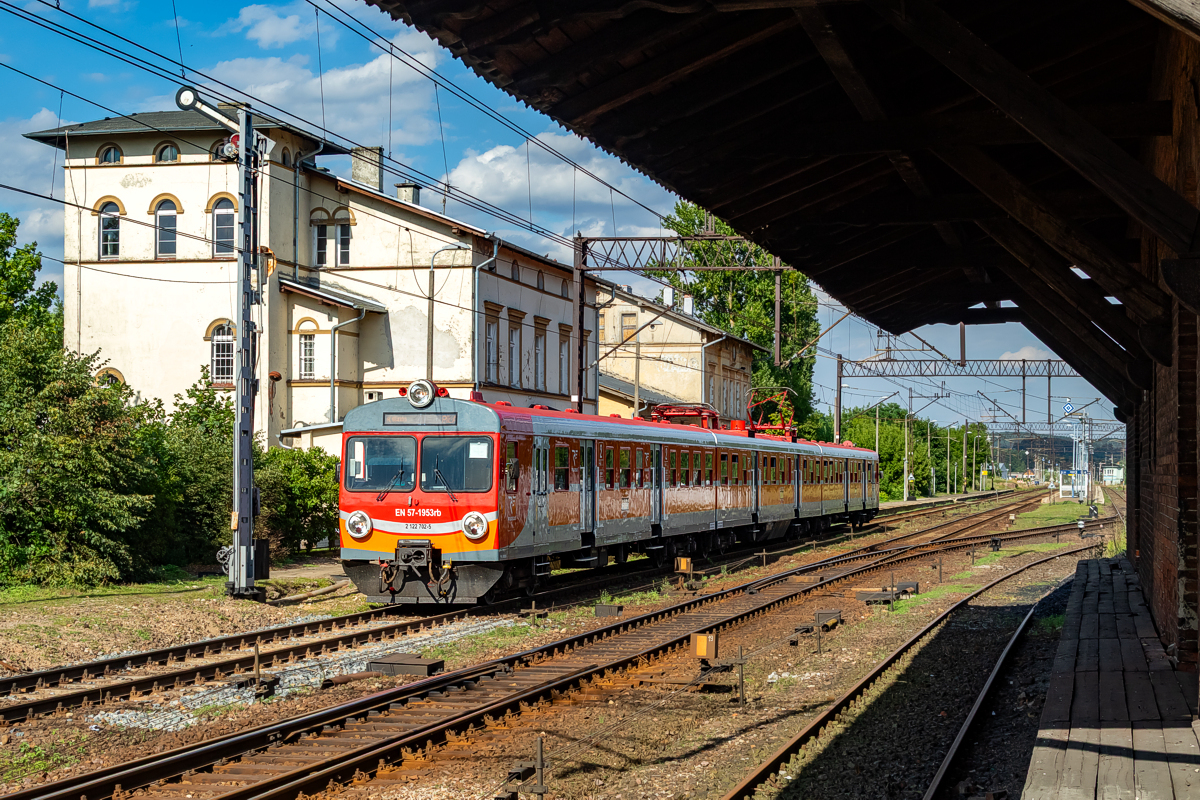 EN57-1953: Białośliwie