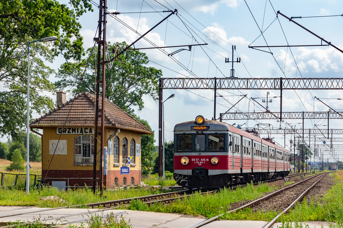 EN57-645: Grzmiąca