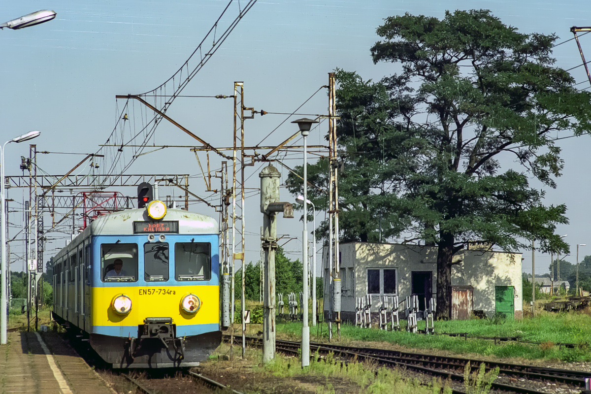 EN57-734: Łowicz Przedmieście