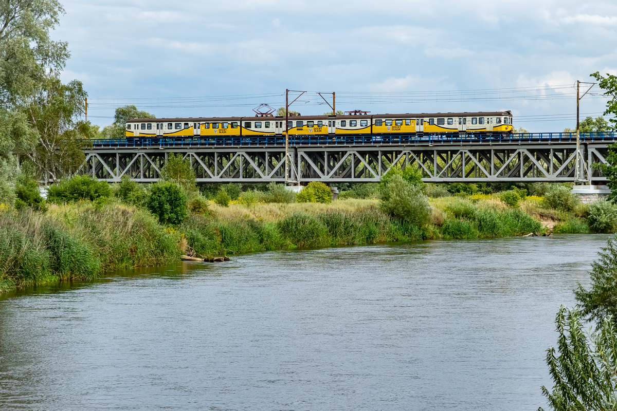 EN57-781: Sieradz Męka - Sieradz Warta