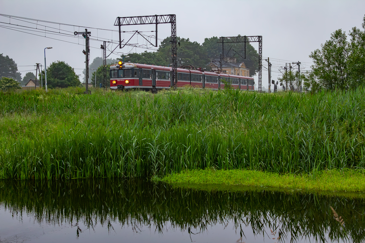 EN57-812: Knyszyn