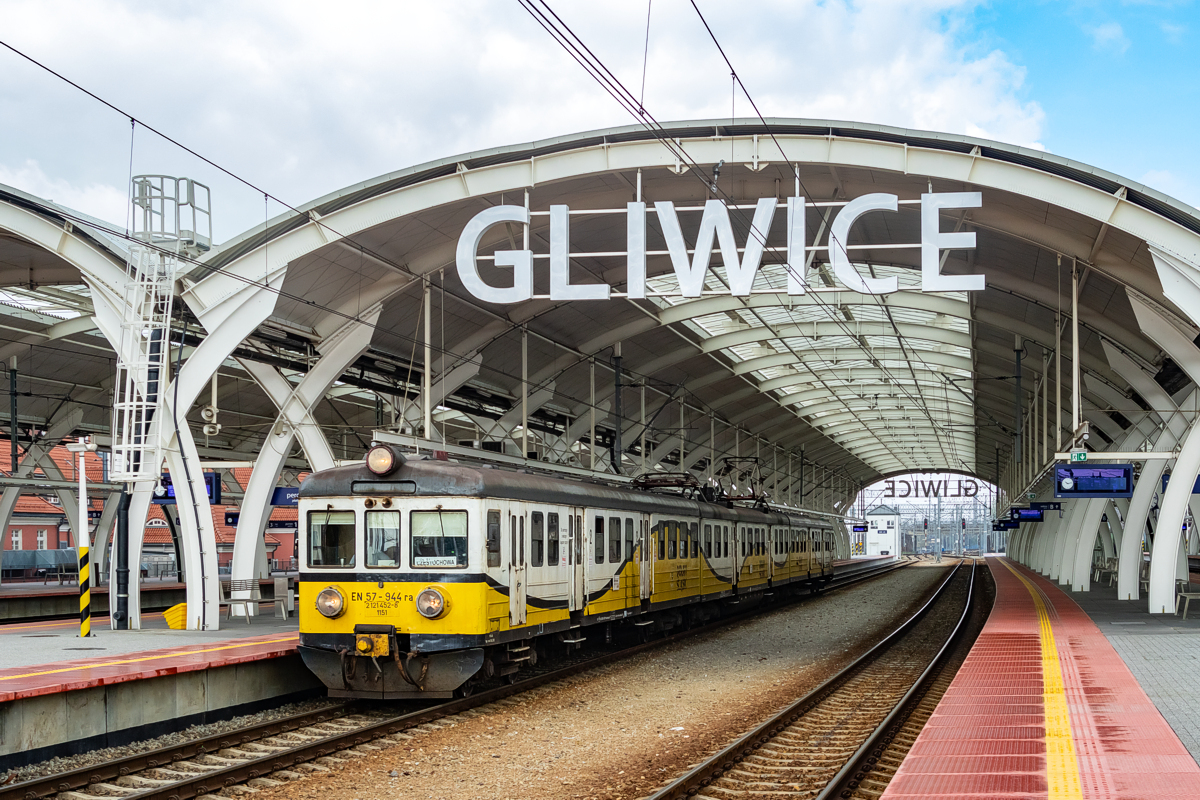 EN57-944: Gliwice