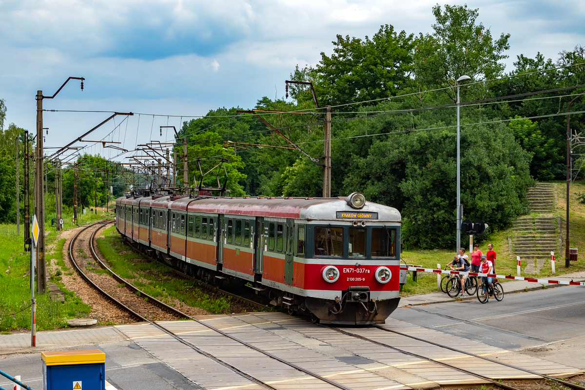 EN71-037: Chełmek Fabryka
