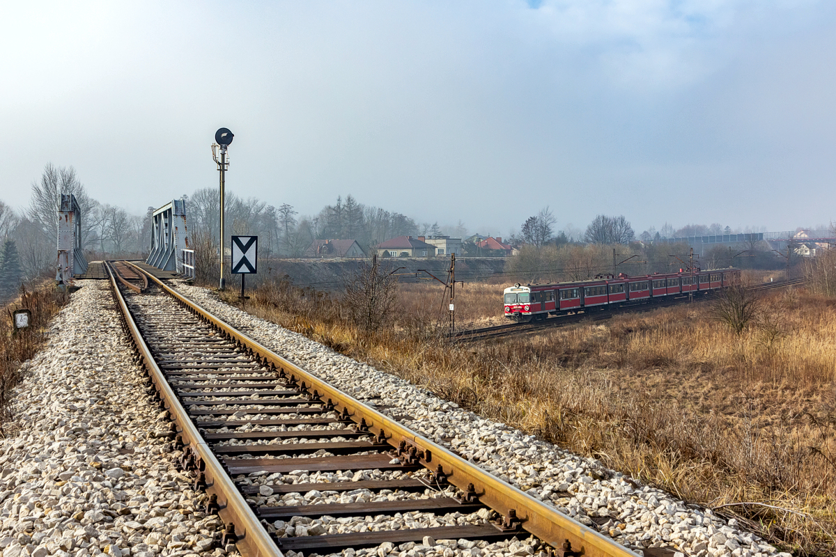 ED72-012: Krzeszowice - Rudawa