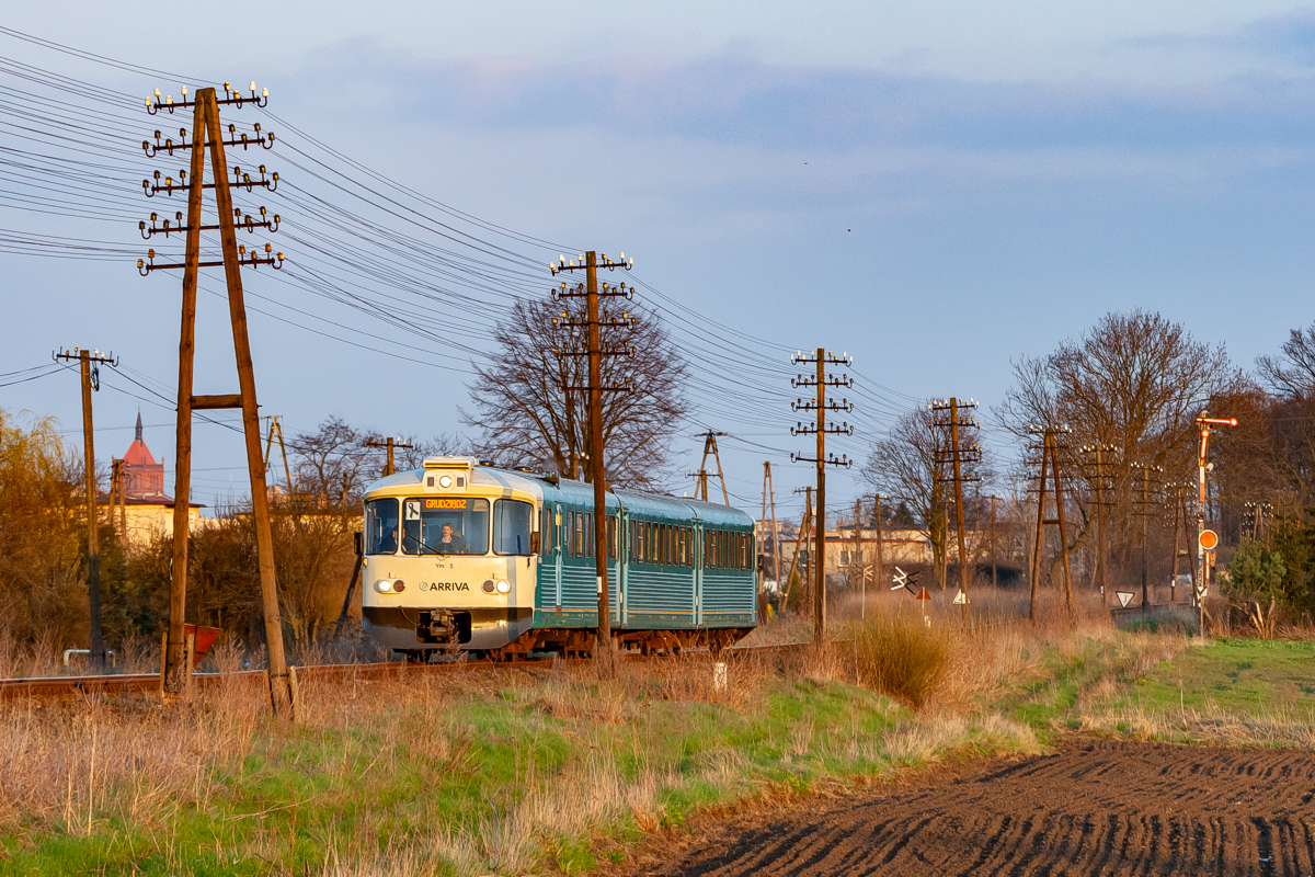 Ym5+Yp25+Ys47: Chełmża - Wrocławki