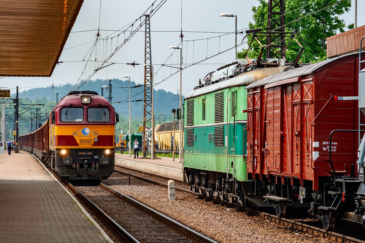 M62M-006 i ET21-495: Wałbrzych Główny