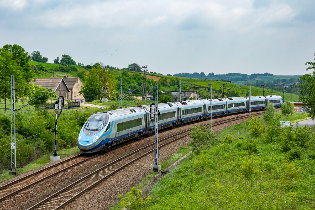 ED250-011: Łuczyce - Goszcza