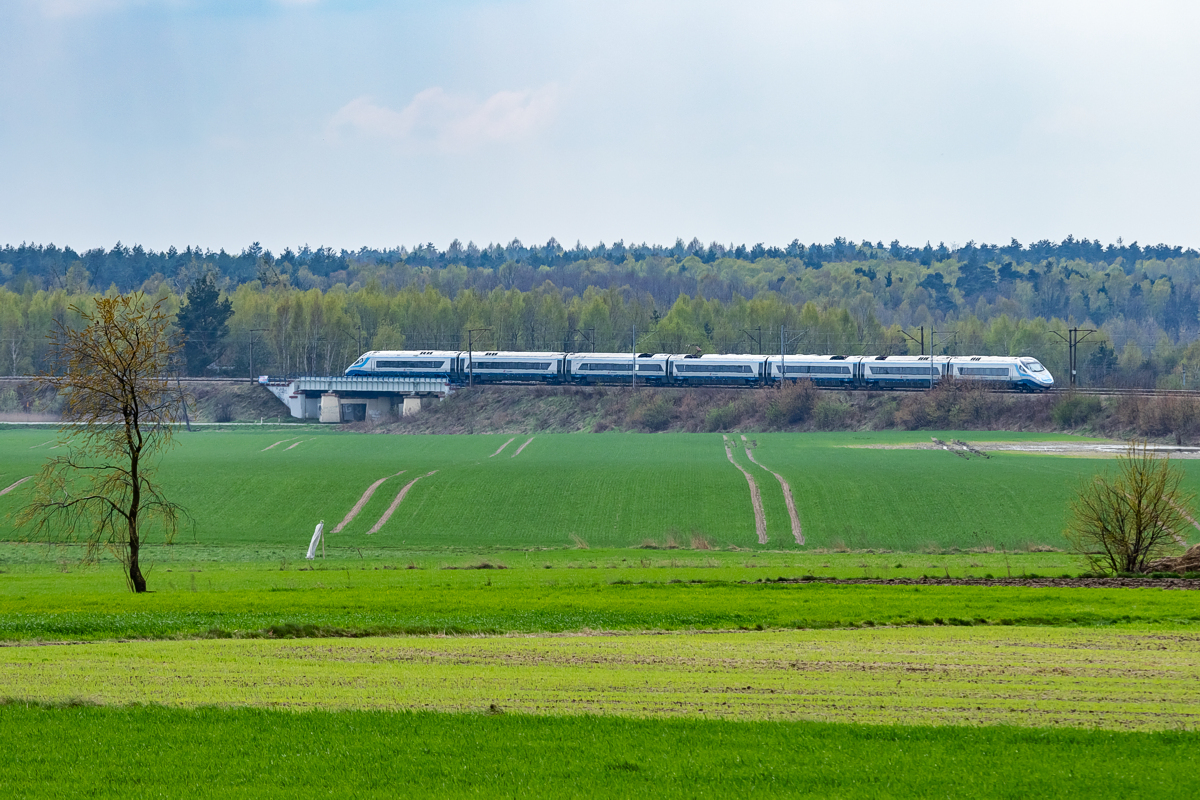 ED250-017: Paczyna - Toszek Północ