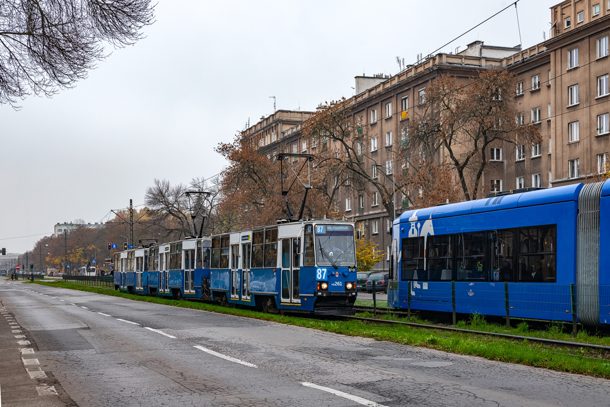 105Na #HZ261+HZ262+HZ263: Kraków, al. Solidarności