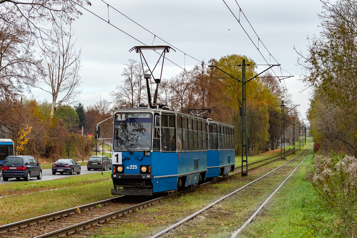 105Na #RZ225+RZ226: Kraków, ul. Kocmyrzowska