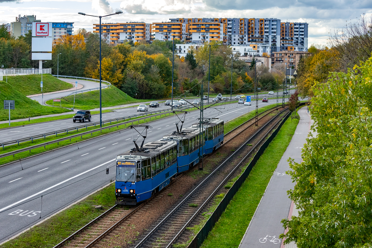 105Na #RZ231+RZ232+RZ239: Kraków, ul. Wielicka