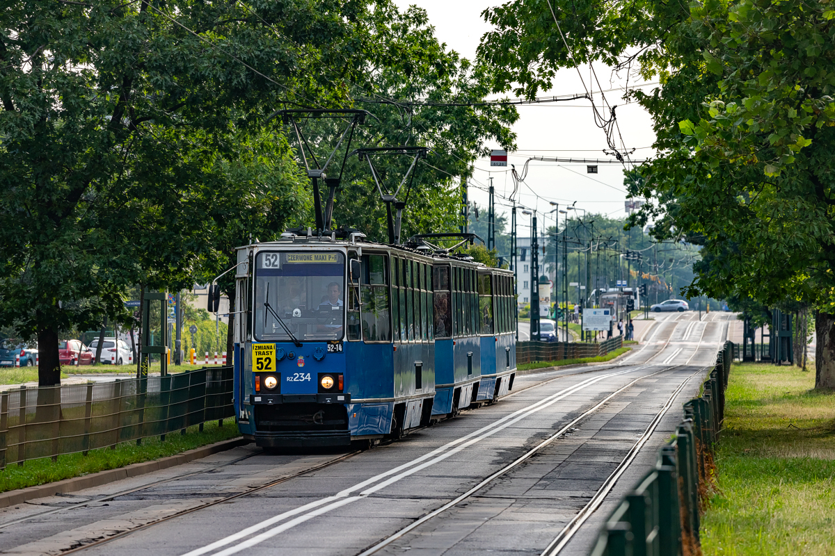 105Na #RZ234+RZ233+RZ206: Kraków, ul. Monte Cassino