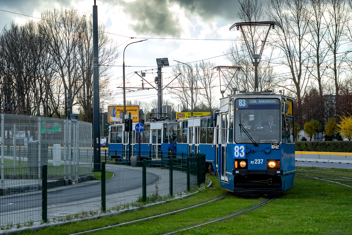 105Na #RZ237+RZ238+RZ239: Kraków ul. Wielicka