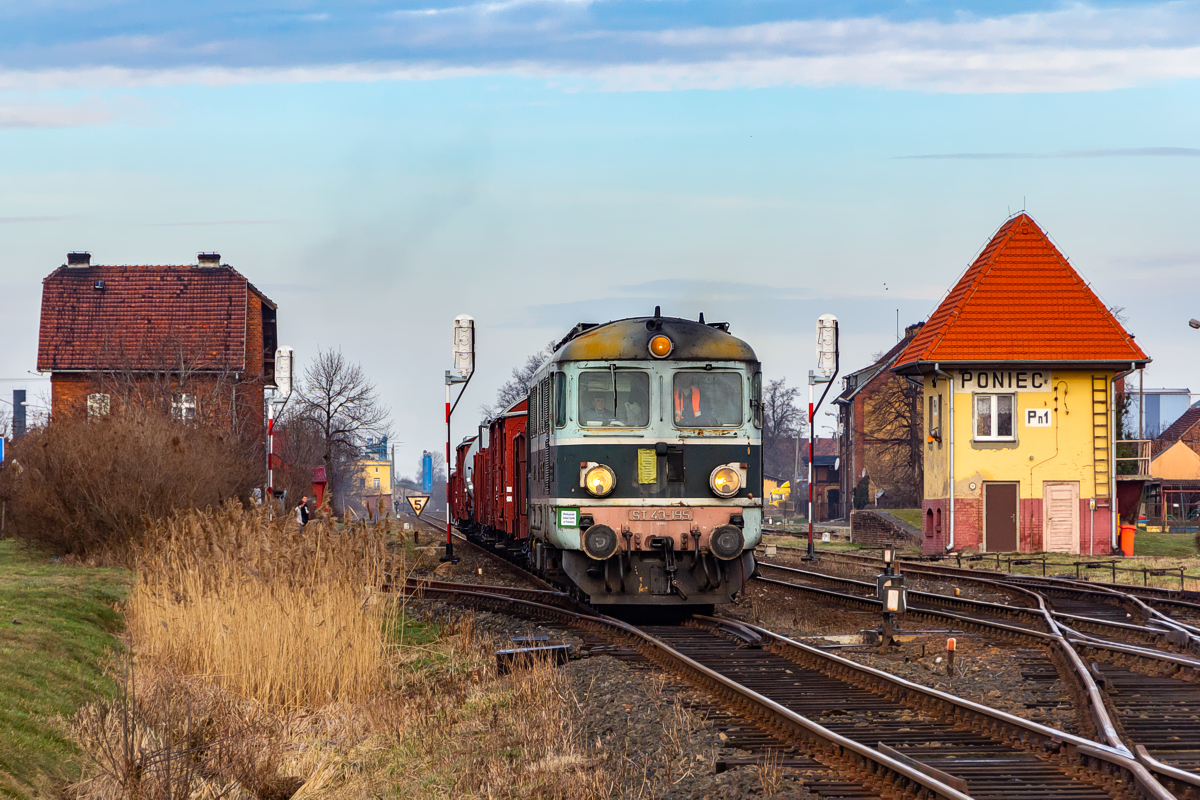 ST43-195: Poniec