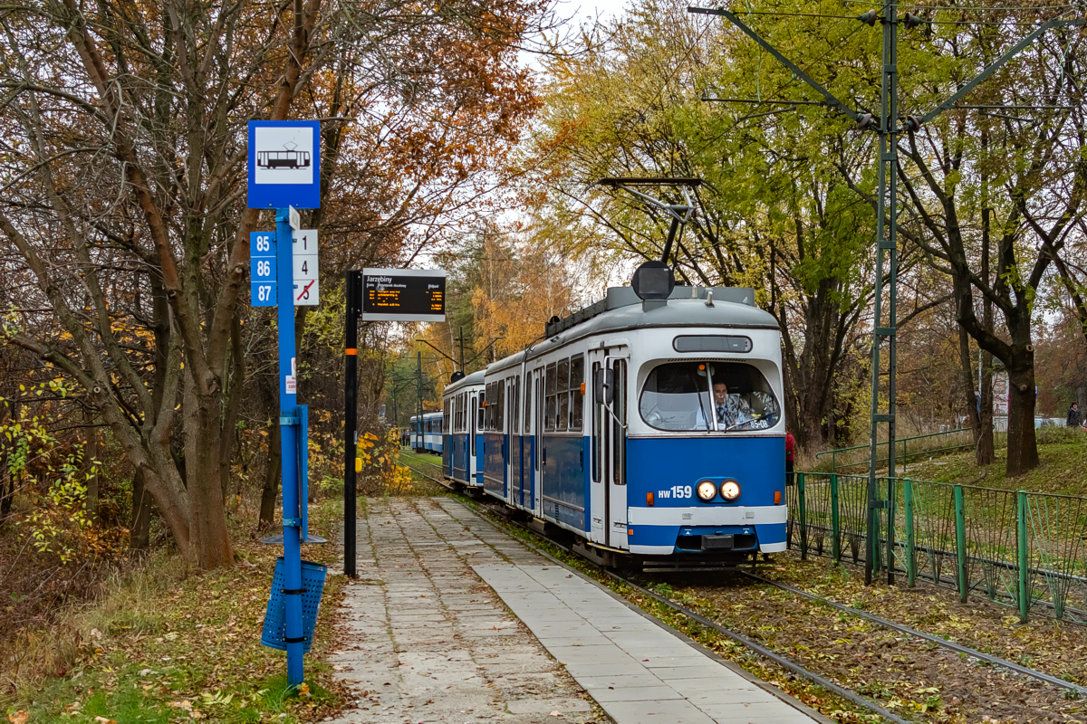 E1 #HW159+c3 #HB559: Kraków, ul. Kocmyrzowska