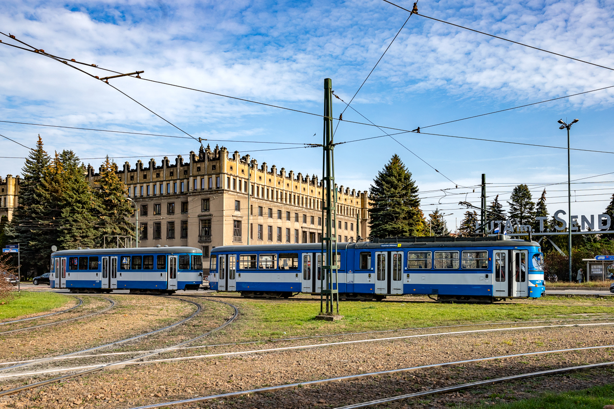 E1 #HW174+c3 #HB528: Kraków, ul. Ujastek