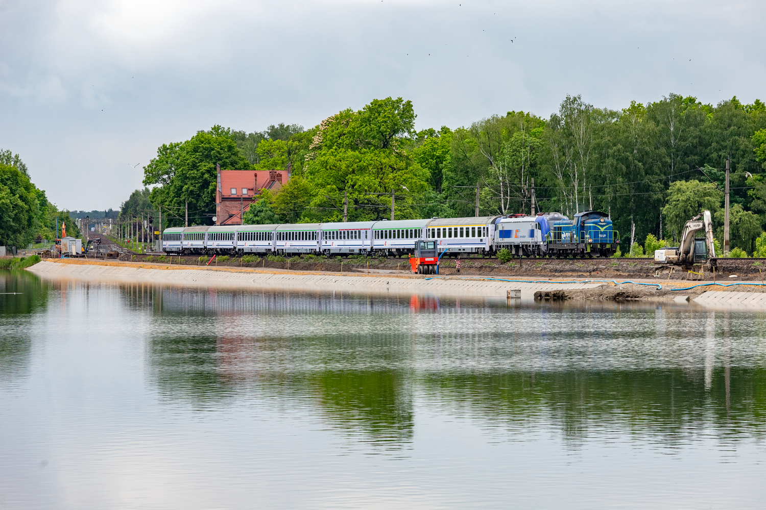 SM42-619+EU160-022: Goczałkowice-Zdrój - Most Wisła