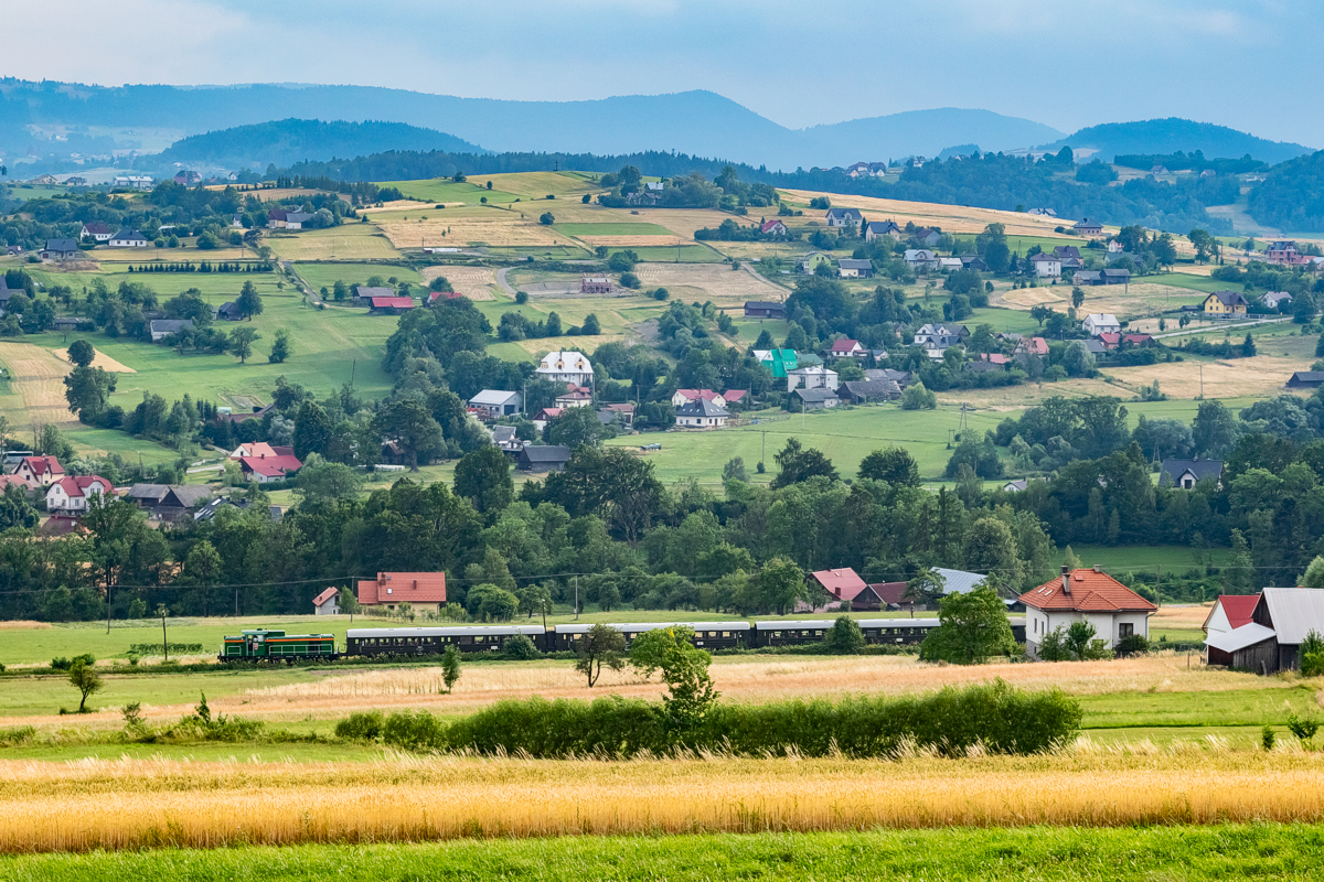 SM42-742: Pisarzowa - Męcina Podgórze