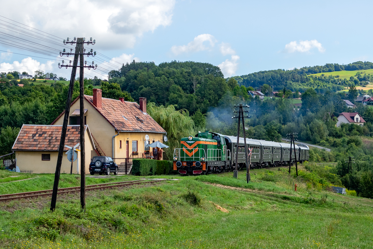 SM42-742: Chomranice - Męcina