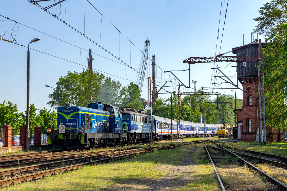 SM42-758+EP07-329: Świnoujście