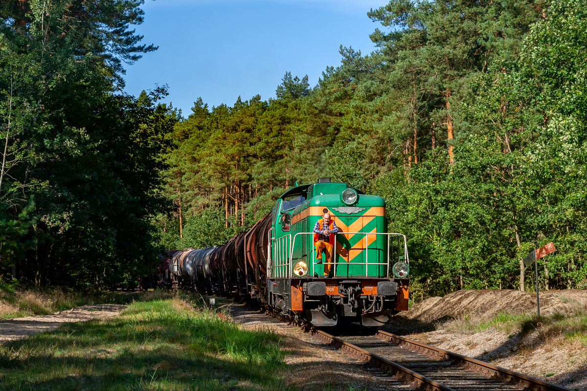 SM42-908: Trzebież Szczeciński Naftobaza