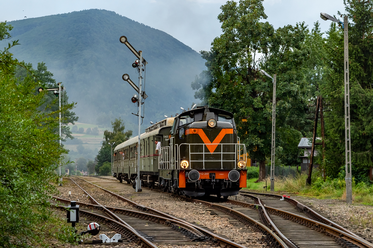 SP42-260: Mszana Dolna