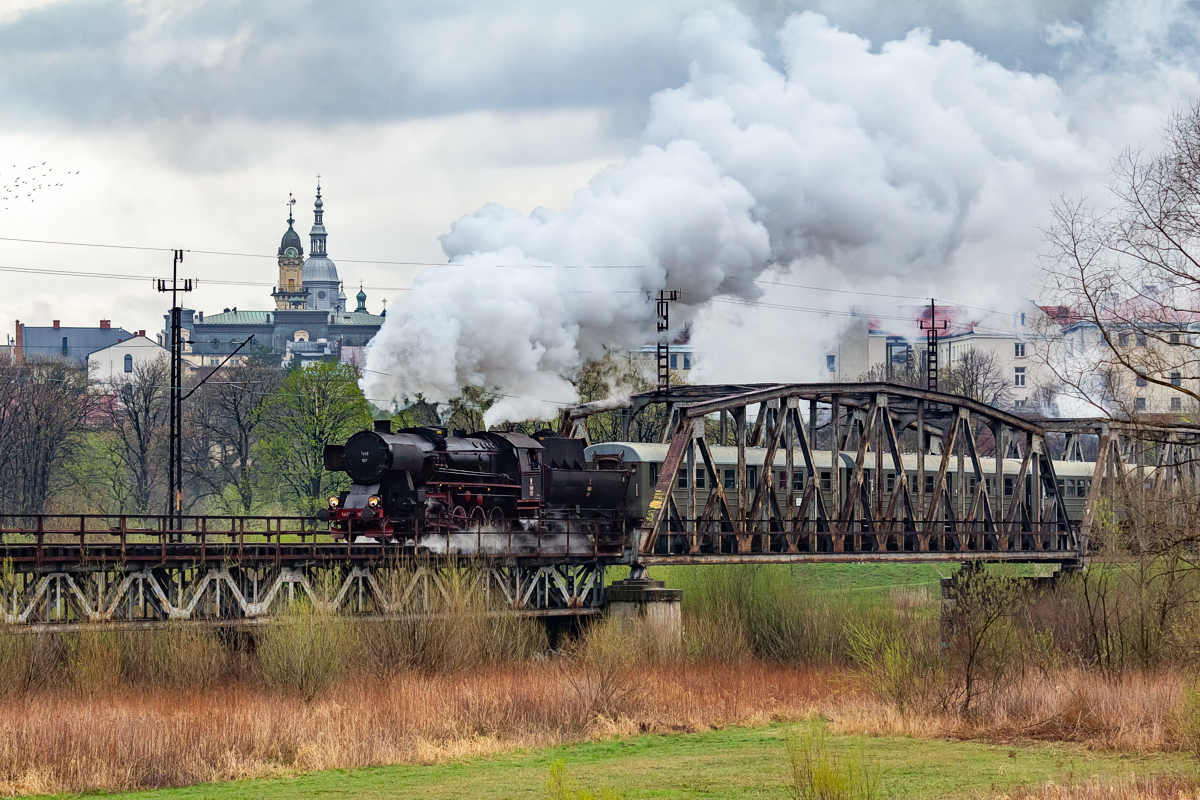 Ty42-107: Nowy Sącz Miasto - Nowy Sącz Chełmiec