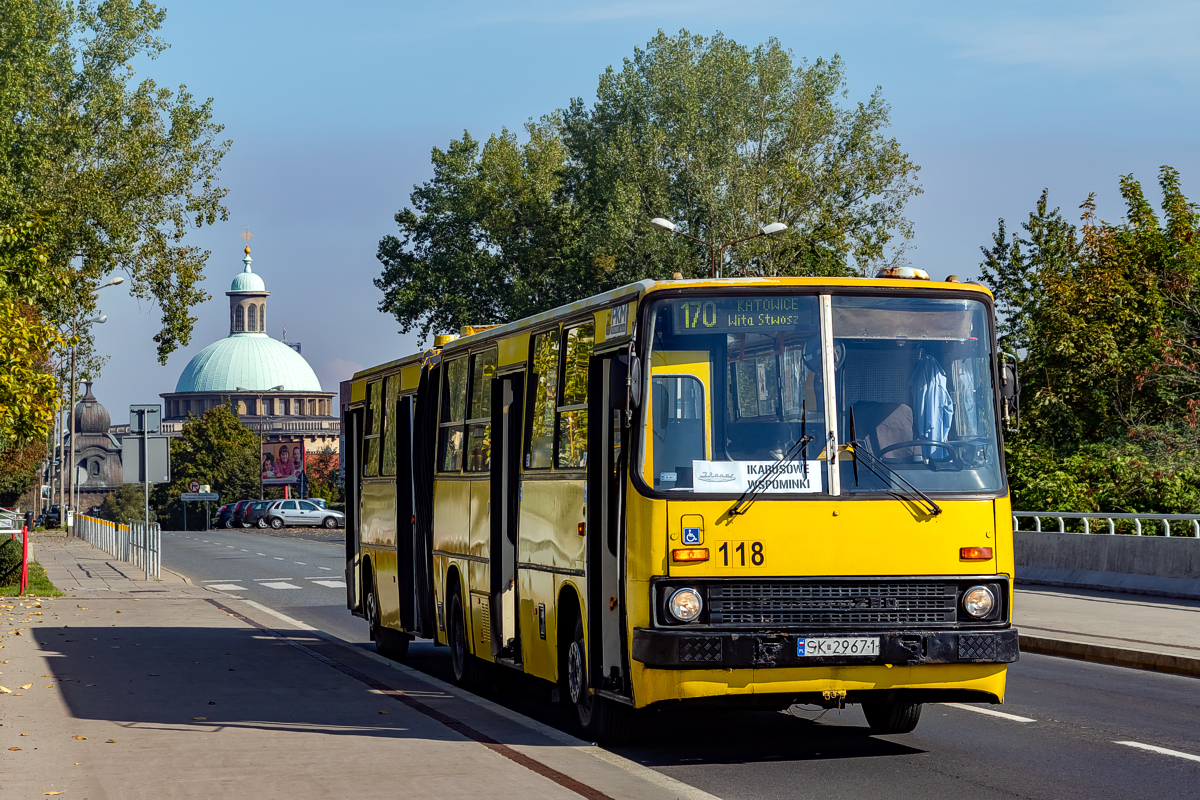Ikarus 280.70E #118: Katowice, ul. Wita Stwosza