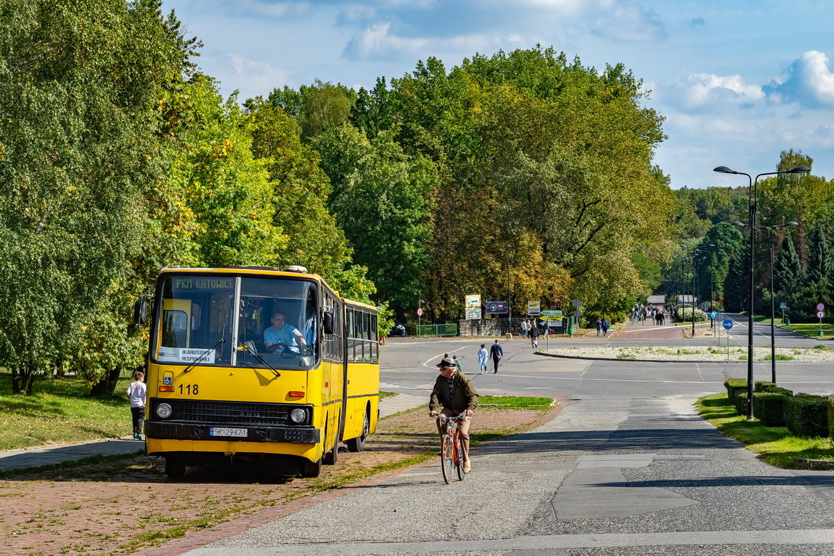 Ikarus 280.70E #118: Chorzów, al. Harcerska