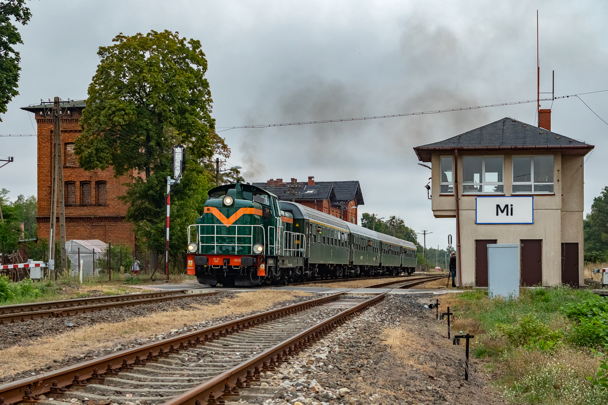 SU42-536: Małomice