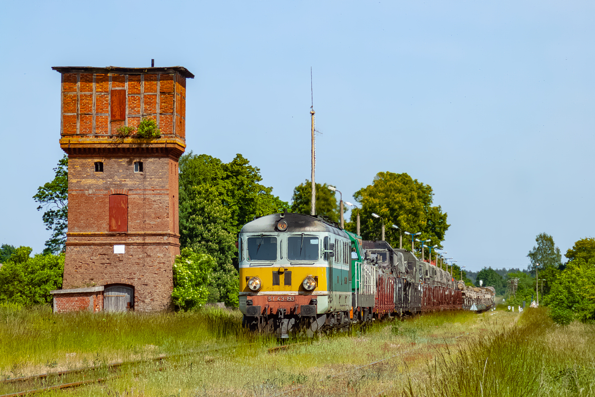 ST43-193+SM31-062: Tarnowo Pomorskie