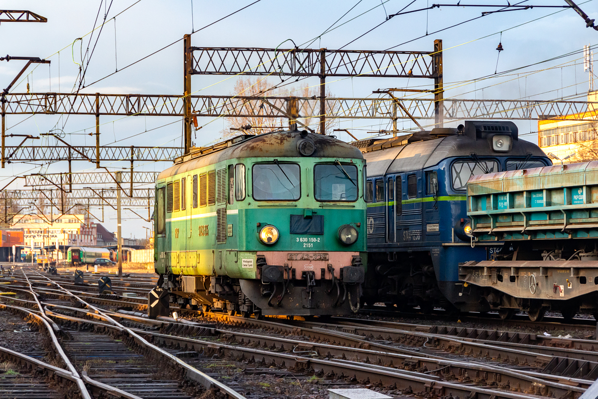 ST43-235: Leszno