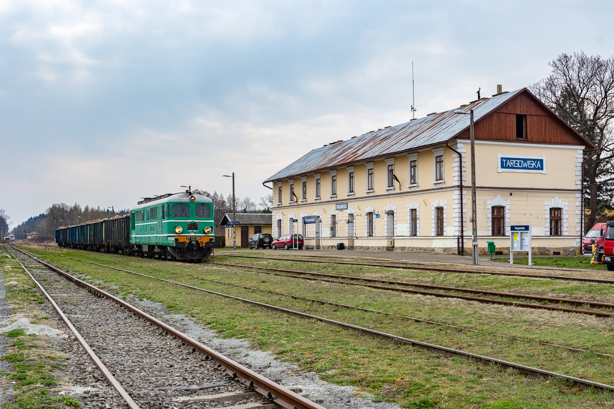 ST43-366: Targowiska