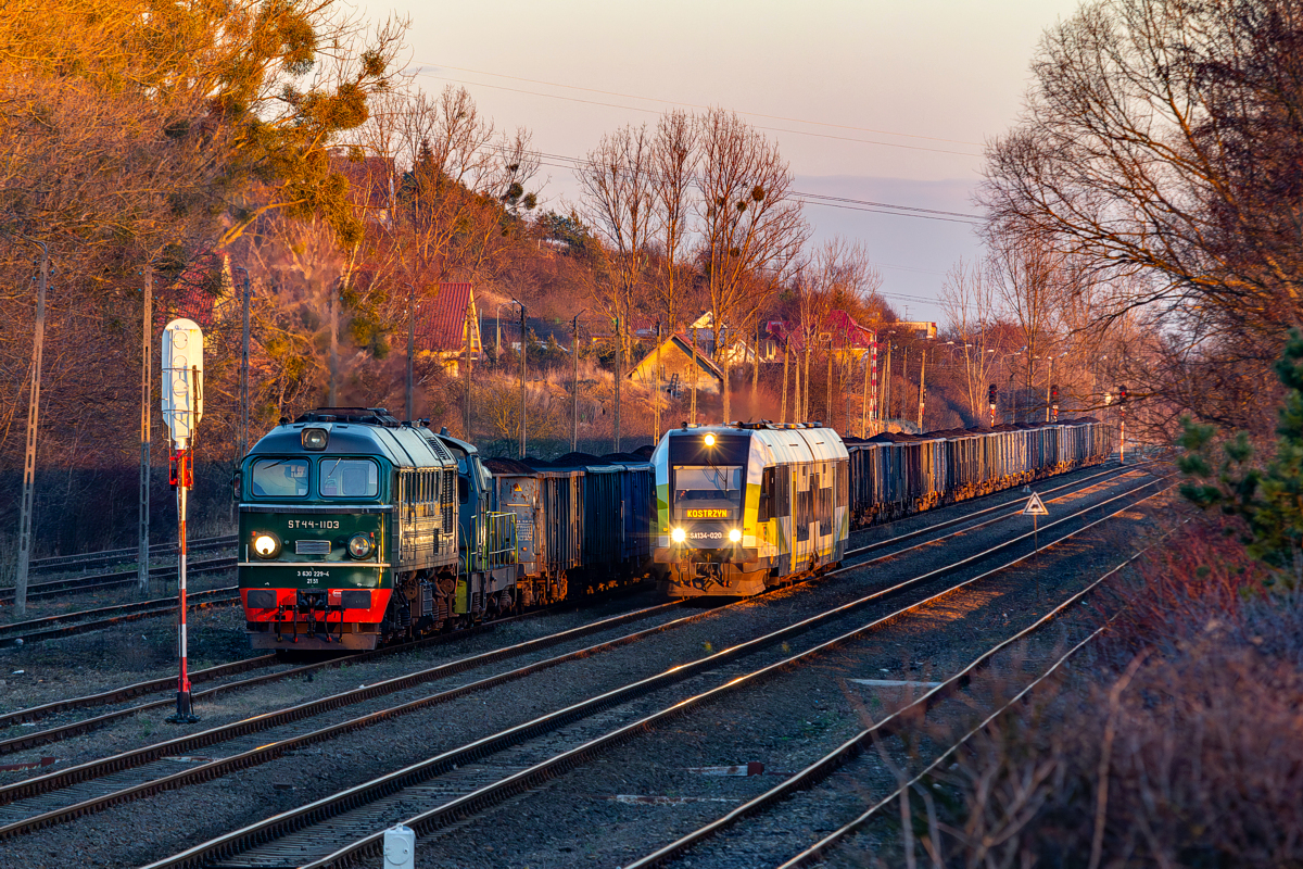 ST44-1103+SM42-658: Wawrów