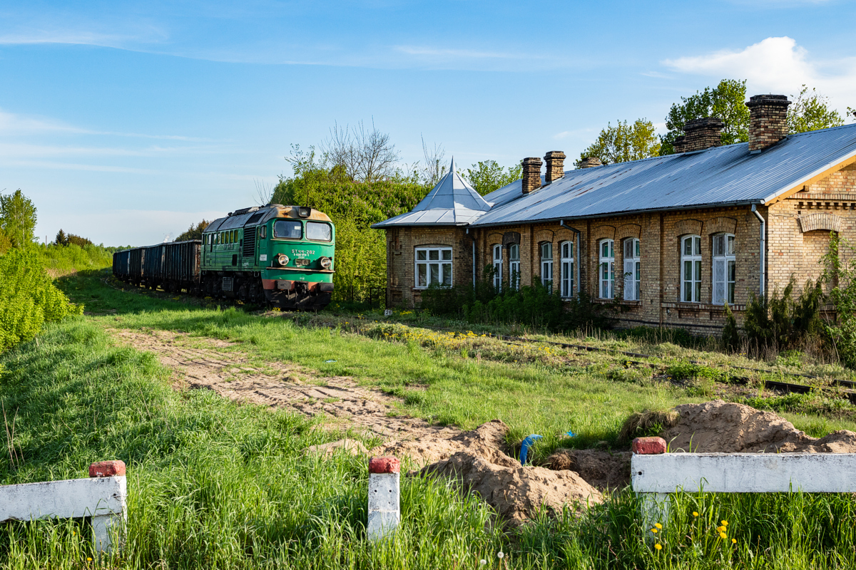 ST44-282: Podbiele - Lewki 