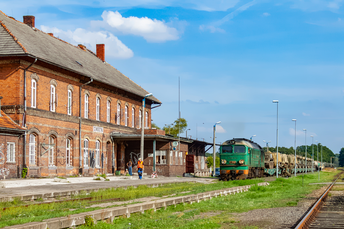 ST44-717: Skwierzyna