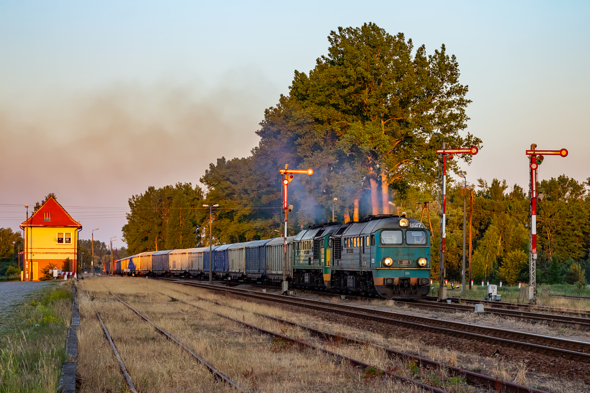 ST44-927+358: Czarna Woda