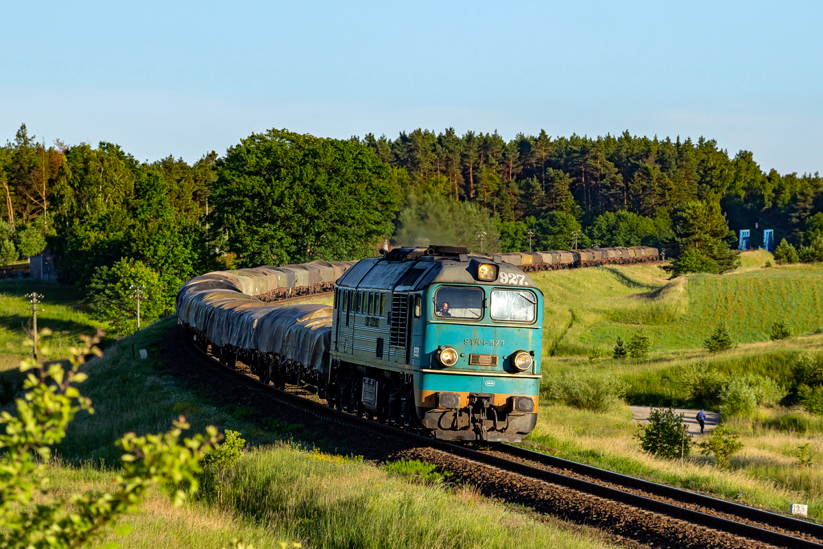 ST44-927: Podleś - Kościerzyna