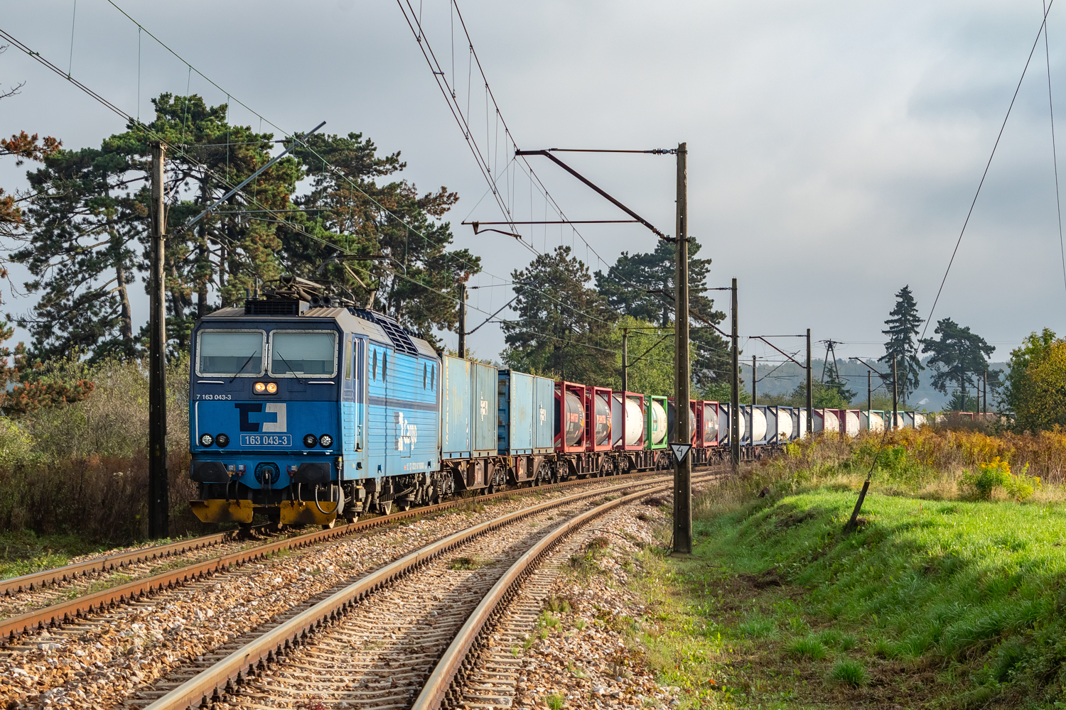 163-043: Tunel - Charsznica
