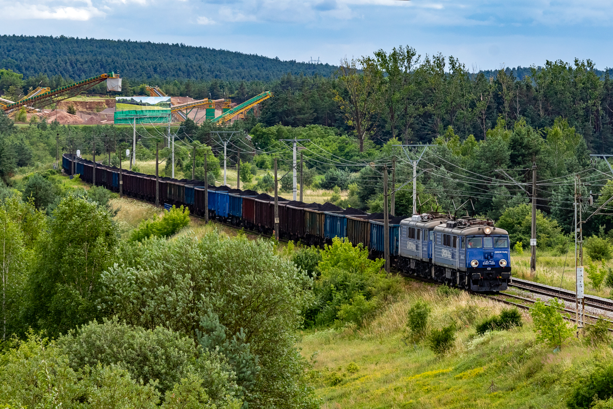 EU07-455+528: Radkowice - Sitkówka Nowiny