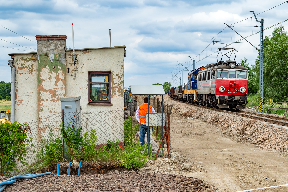 EU07-144+S200-219: Wola Filipowska - Krzeszowice