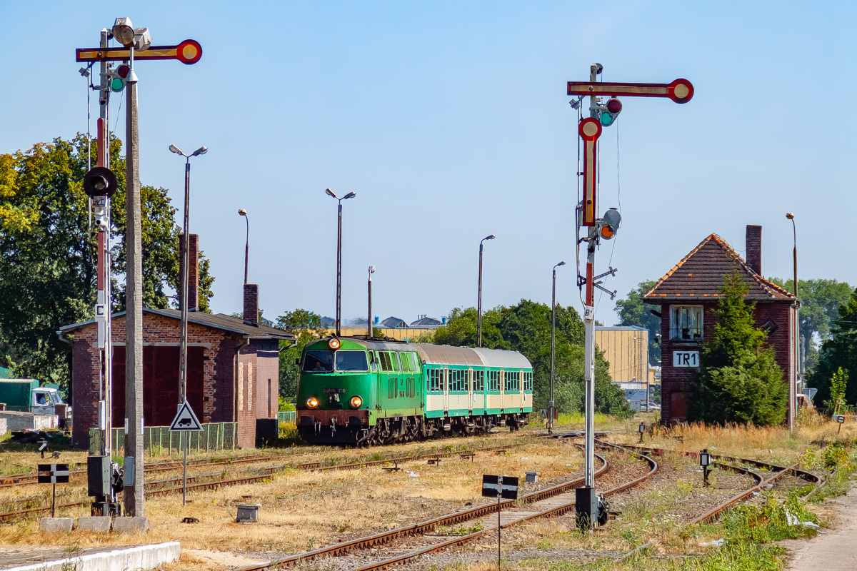 SU45-106: Trzcianka
